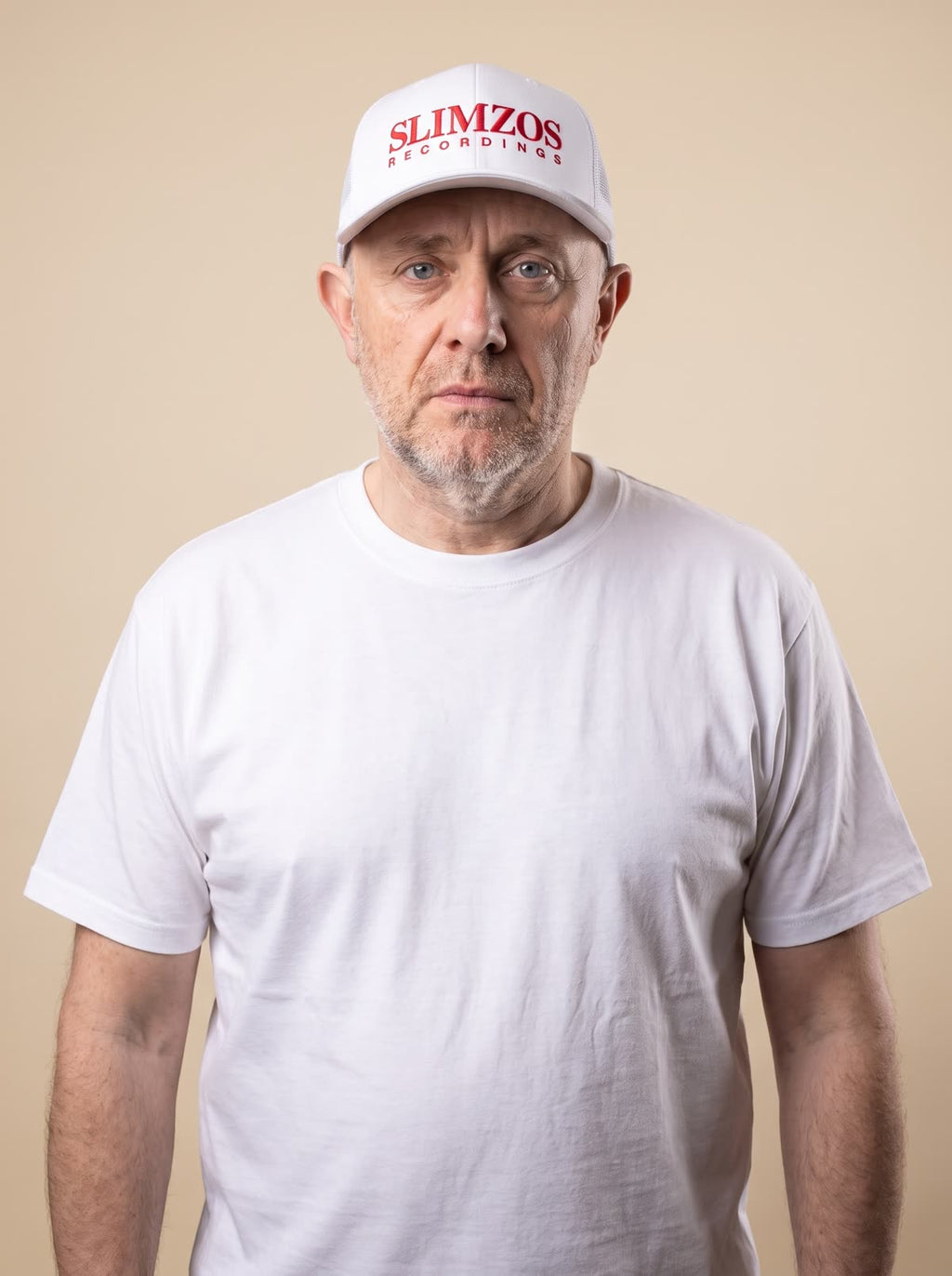 slimzos-cap-white-red