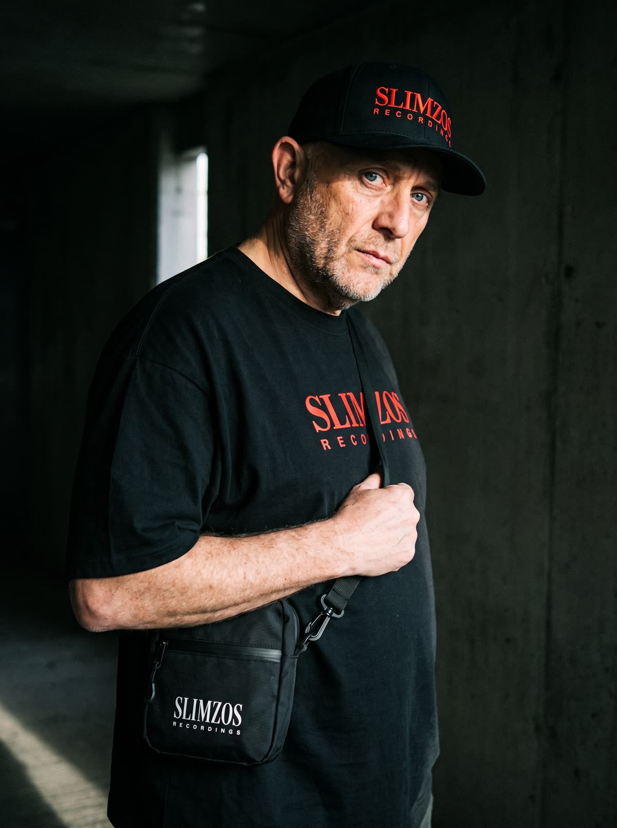 Slimzee with the Slimzos USB Satchel, editorial